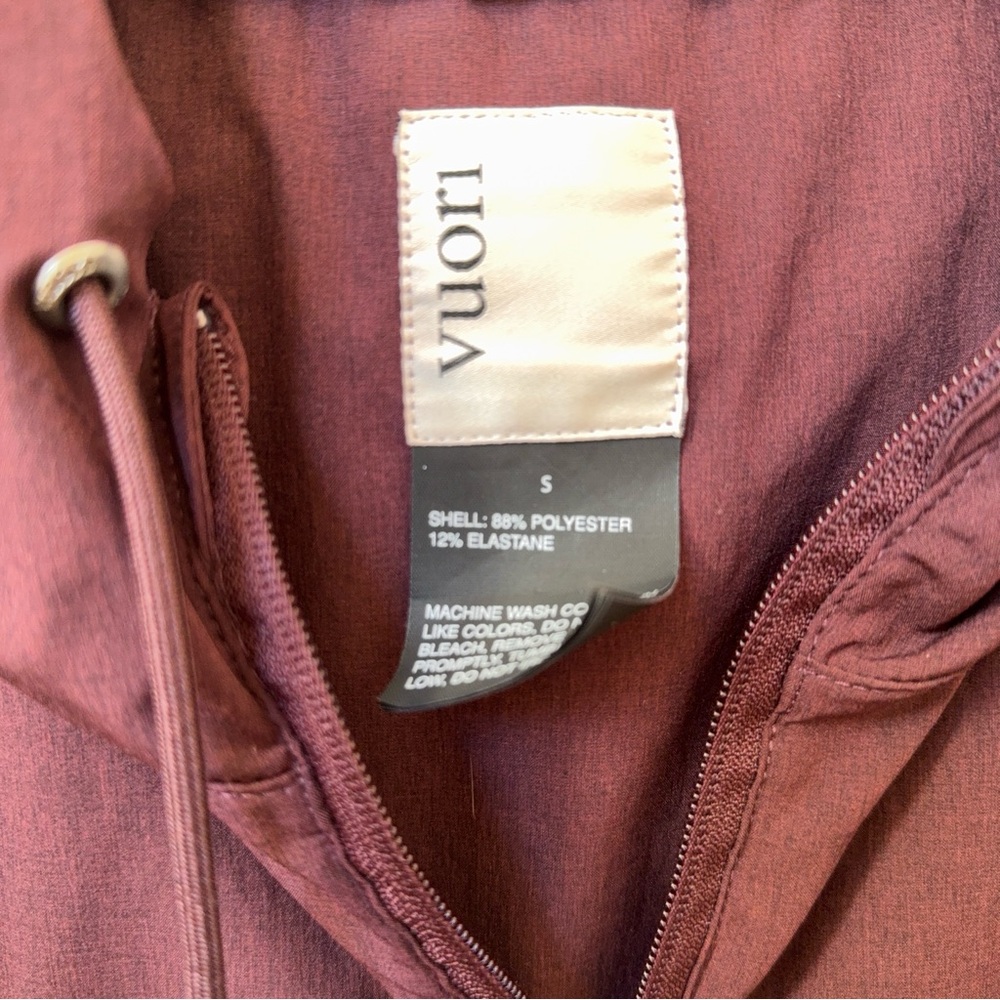 Vuori Outdoor Trainer Shell - Picture 3 of 4